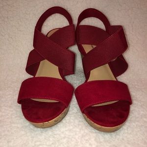 Dark Red Wedges